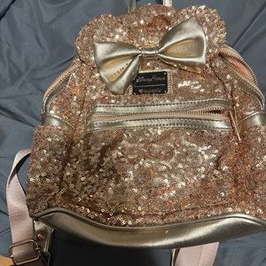 Rose gold lounge fly Mickey bag